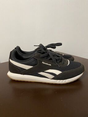 Reebok Brown Sneakers with White Accents